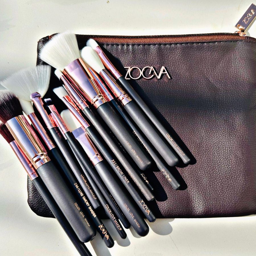Zoeva 12-Piece Makeup Brush Set with Pouch